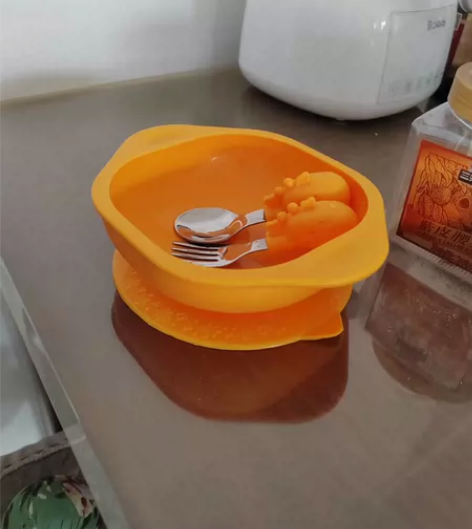 marcus宝宝硅胶强力吸盘碗防摔卡通可爱...