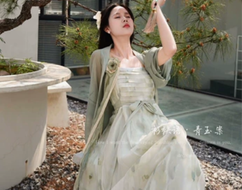 衫袂语【青玉案】汉元素松紧八破裙吊带裙A字...