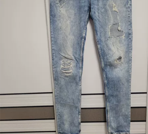 JACK ##amp；amp； JONES...