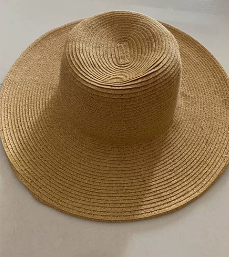 Nine west 大帽檐草帽 全新 带吊...