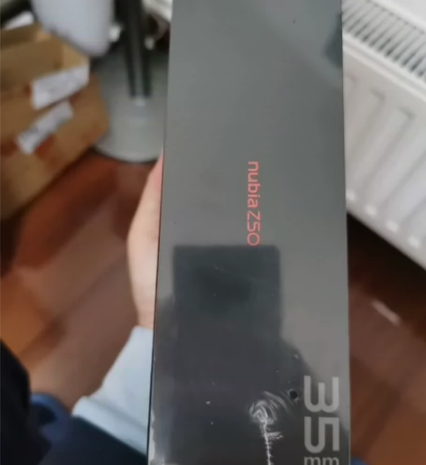 努比亚Z50 Ultra 12+512GB...