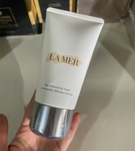 海蓝洗面奶125ml,原价550 甩卖白菜...