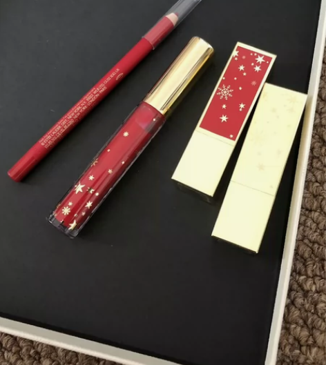 雅诗兰黛圣诞版 全新正品套装拆出一只60元...