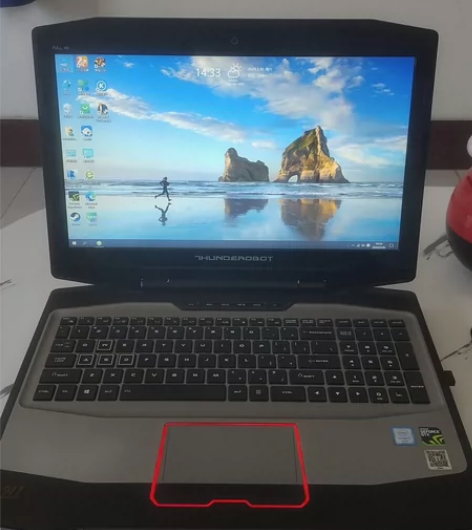 雷神911s/笔记本游戏本！，英雄联盟，穿...