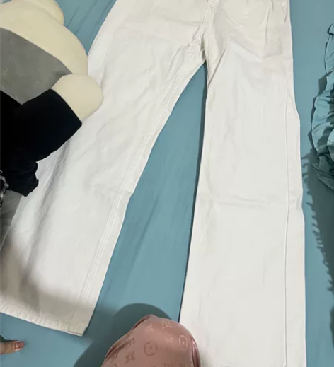 直筒牛仔裤L本人168cm体重50kg 感...