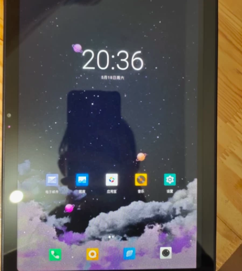 ?台电T40，8+128，有面容无指纹，买...