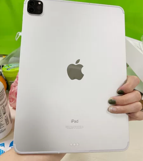 因工作变动，女生自用出ipad2021款9...
