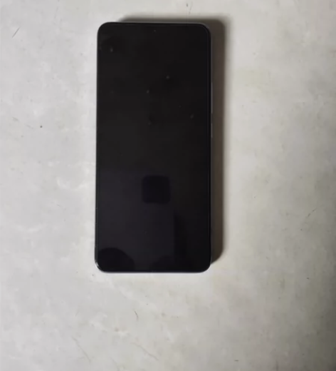 ?红米k60，8+256G，自用，左上屏幕...