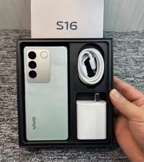 95新  vivos16  12+512G...