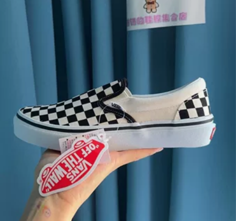 全新带原吊票原鞋盒 日版 Vans 随意鉴...