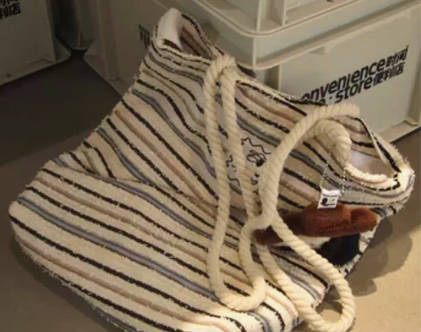 日系大容量条纹手提包包女2024新款刺绣帆...