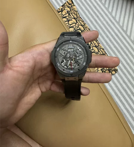 雷诺双子星，买来带了一个月就放着吃灰了，有...