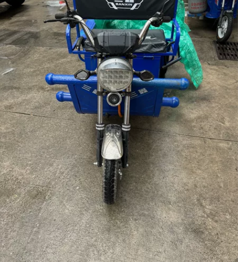 三鑫电动三轮车 60伏20安电池，可跑四十...