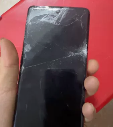 OPPOreno9，开机屏坏，情况看视频和...