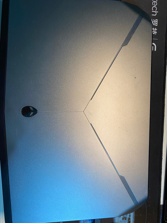 外星人 Alienware 15 r2 笔...