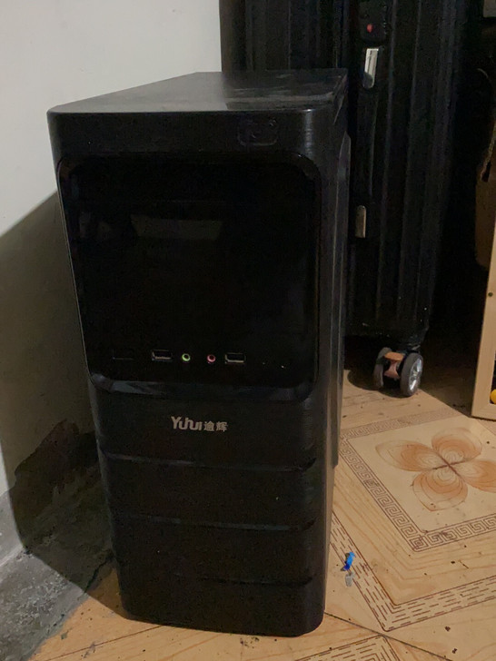 机箱  20 成都金牛区茶店子 自己取