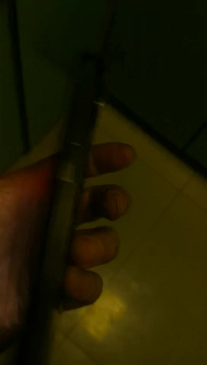 嗯，五月份给老人家买的一部手机闲置没用屏幕...