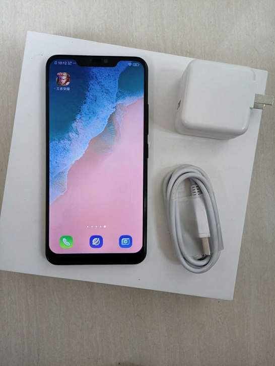 vivox21几乎全新的正版手机，只用了一...