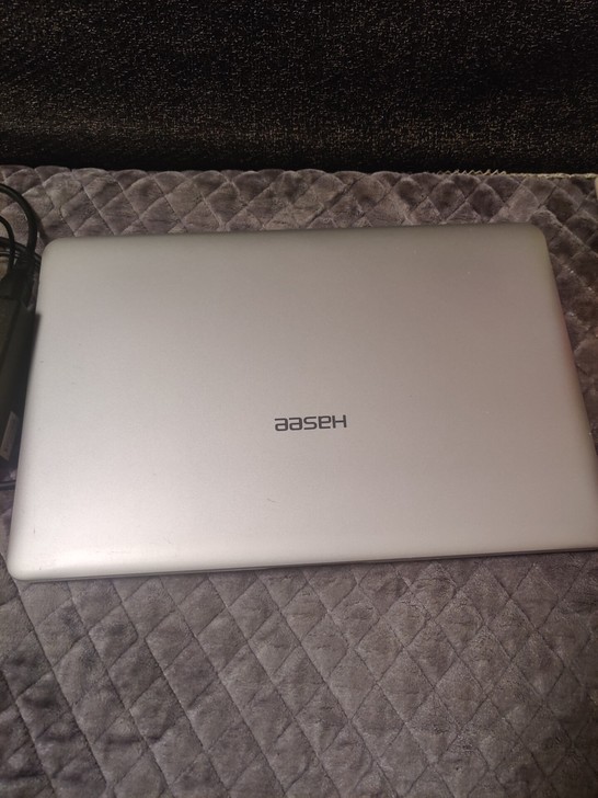 神舟战神笔记本电脑