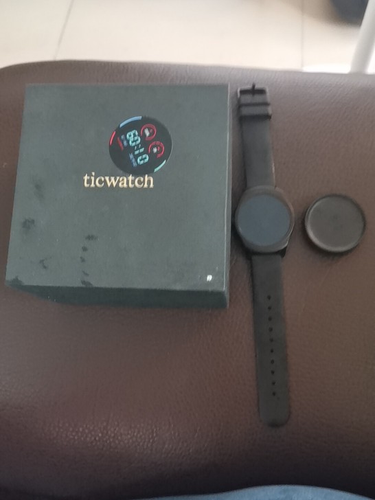ticwatch2手表，品牌型号 一下心血...