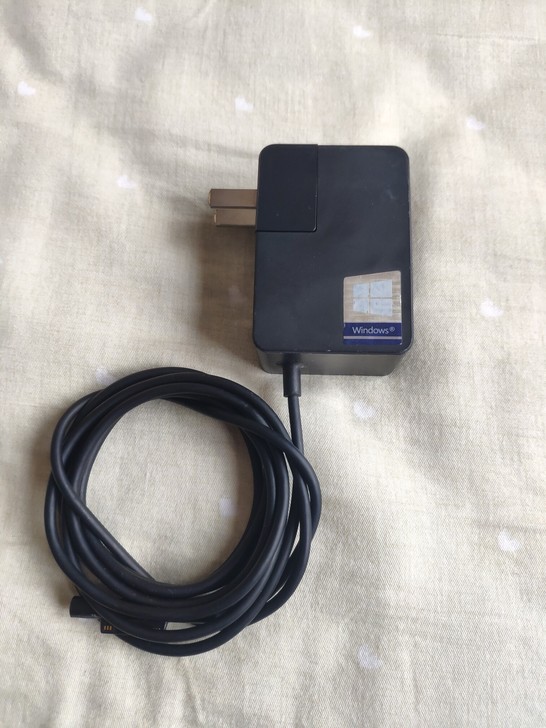 微软surface  pro第五代1796