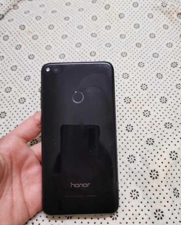 闲置手机,华为荣耀8青春版 3+32全网...