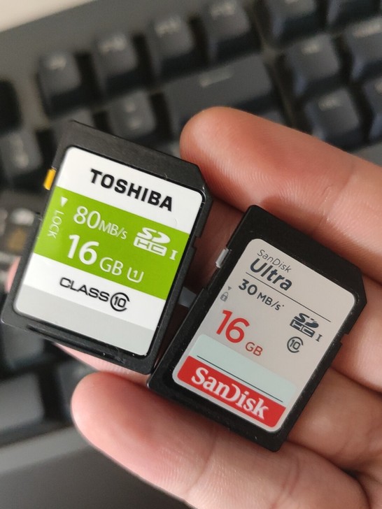 sd内存卡 最后两张16g sd卡，单张价...