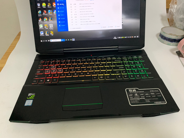 神舟战神z7m i7 8750 8g 1T...