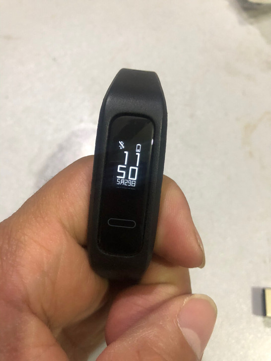 华为手环9新，同城自取。