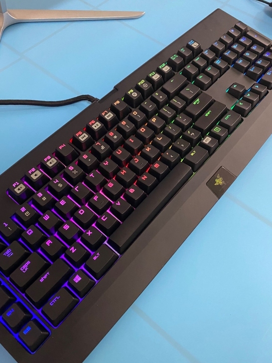 雷蛇黑寡妇109终极RGB幻彩电脑游戏竞技...