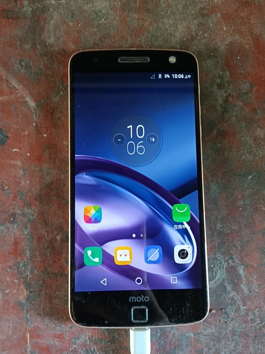 摩托罗拉  moto z 开机正常 4+6...