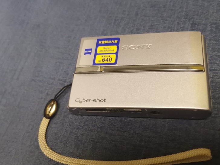 索尼DSC-T9   ，CCD相机，老数码...