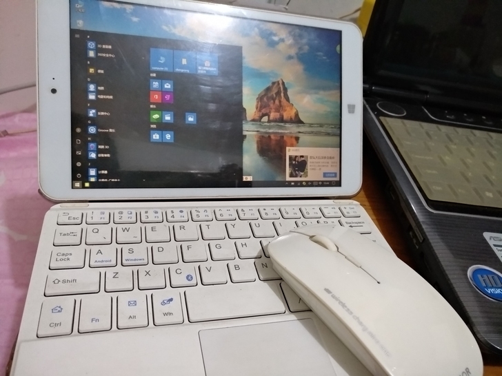 普耐尔momo8w 双系统平板 win8和...