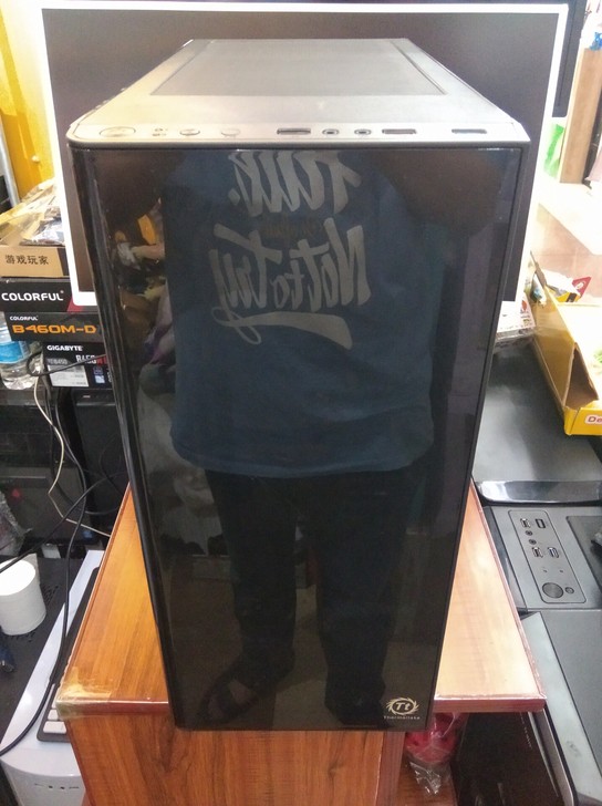 TT侧透空机箱