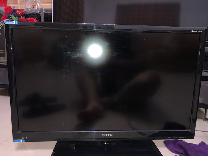 清华同方高清液晶电视机 32寸 9成新 因...