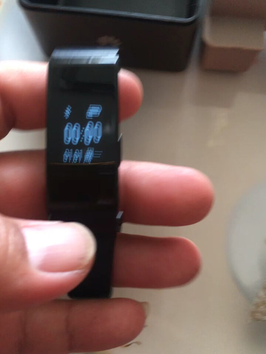 华为B2蓝牙耳机手环,正常使用痕迹,功能完...