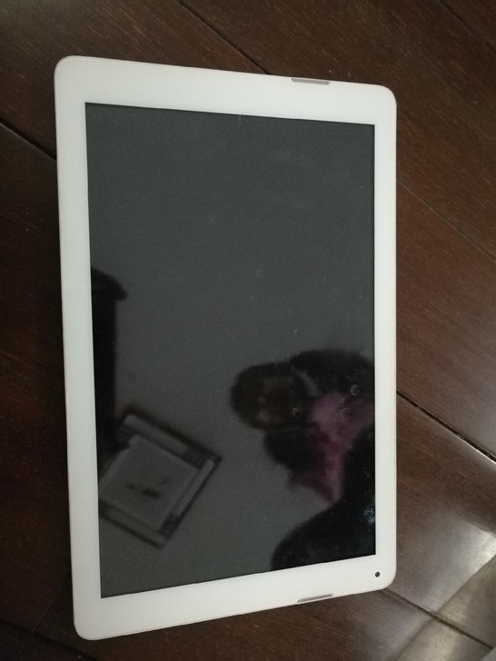 台电平板，7成新，2g缓存，12g内存准备...