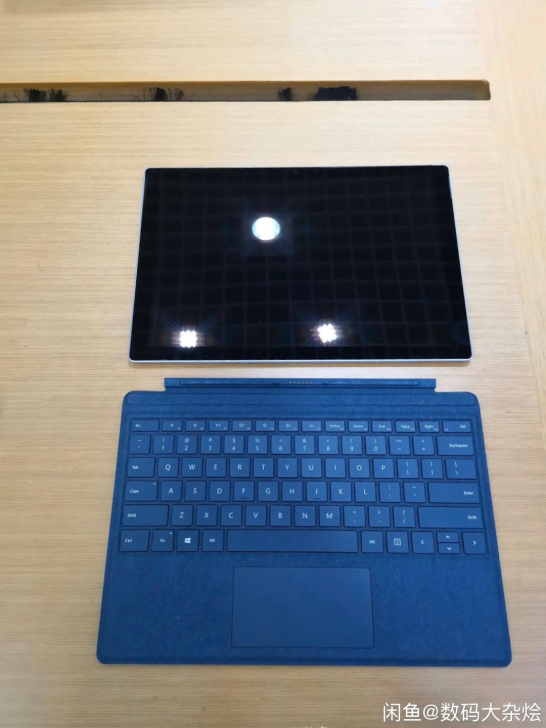 微软平板surface pro5低价出售数...