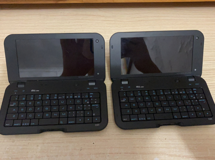 二手夏普is01，安卓手机吧应该是，日版，...