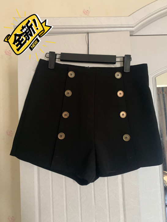 全新 高腰短裤 显瘦 L