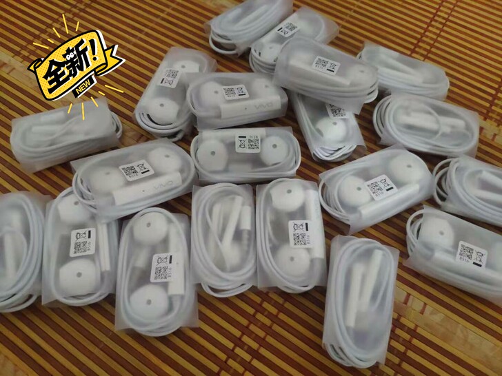 vivo原装耳机，全新