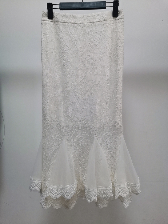 全新  白色中长款包臀裙，高腰修身气质半身...