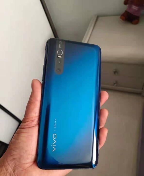 vivoX27 8G+128G 骁龙675...