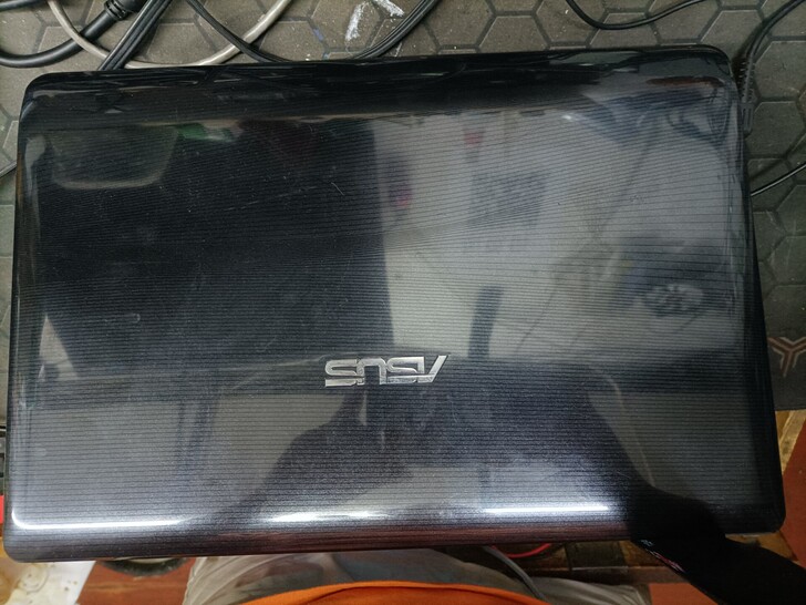 很新的华硕i3笔记本 型号k42je。基本...