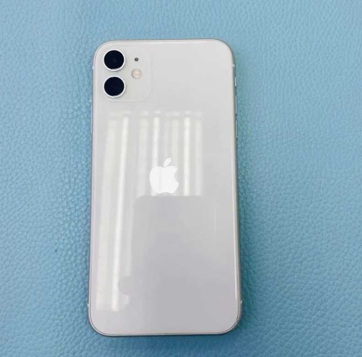 急出苹果11白色 国行iPhone11全网...