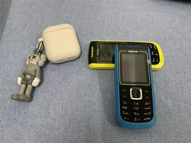 诺基亚1682直板按键手机老年机老人机超长...