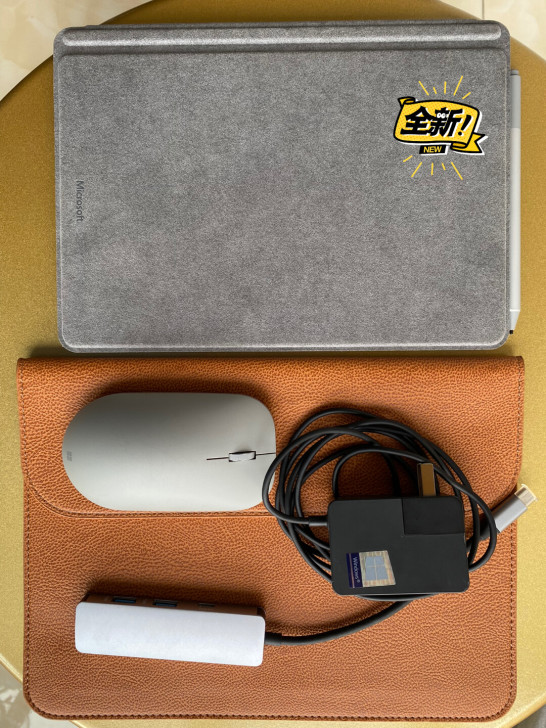品牌型号 ：微软surface go 2