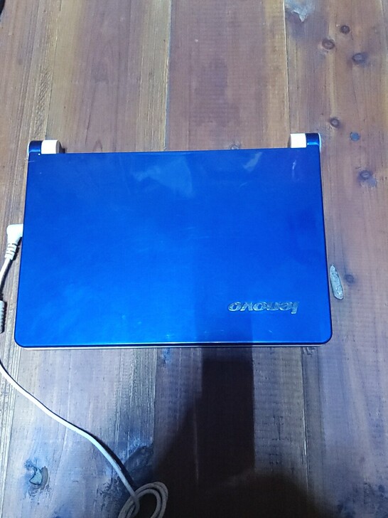 我的这个联想S10 上网本电脑是朋友送的，...