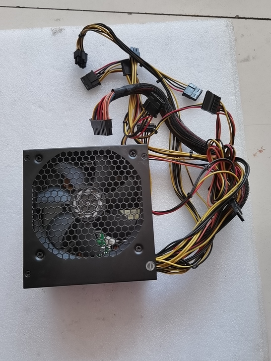 安钛克450W电源  拆机电源成色新，实物...