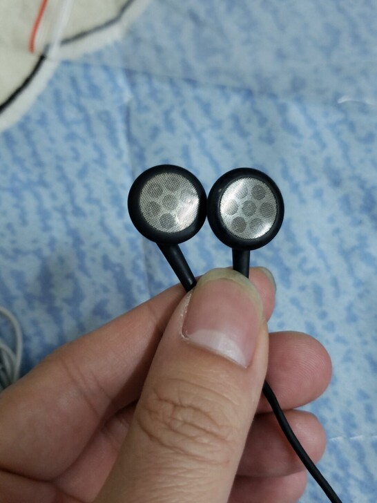 黑莓手机配牌，三频均衡，暖暖的风格，老塞的...